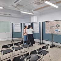 会场-系活动海报展示